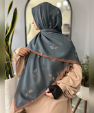 روسری سوپرنخ طرح برگ قواره ۱۴۰
