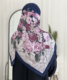 روسری حریر ابریشم گلدار حاشیهدار قواره ۱۲۰