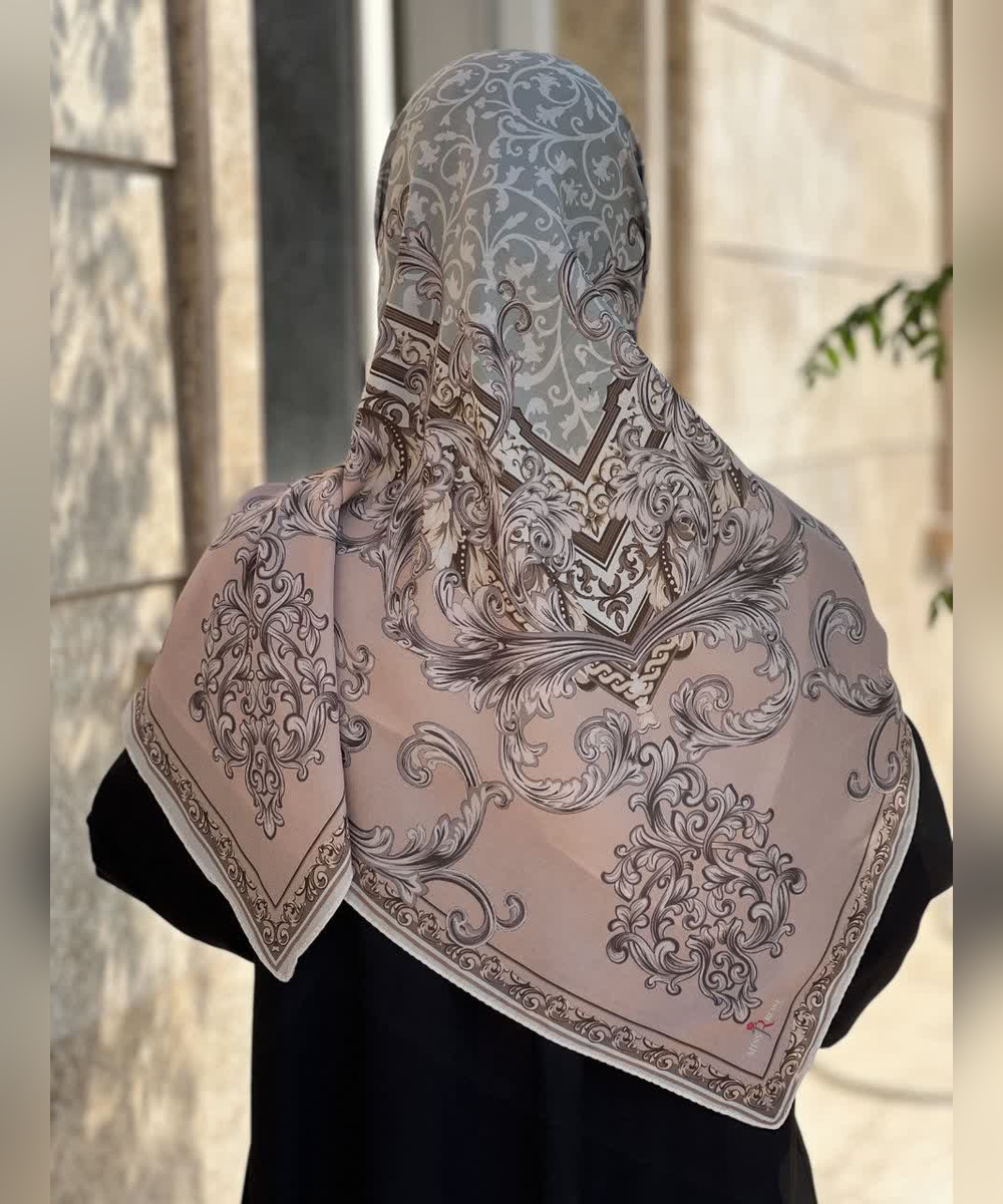 روسری حریر ابریشم طرح کلاسیک قواره ۱۲۰