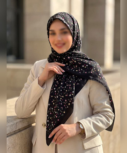 روسری نخی گلریز قواره ۱۴۰