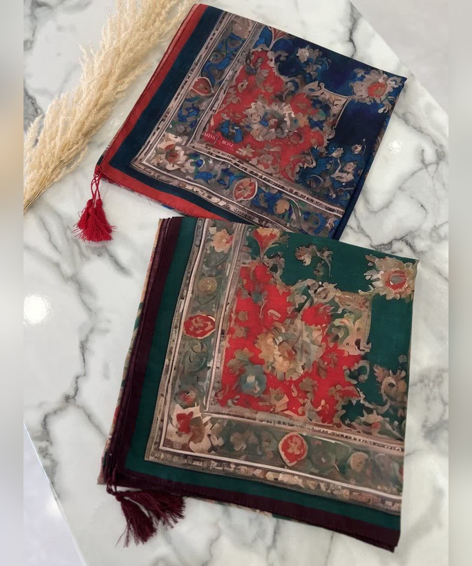 روسری نخی گلدار قواره ۱۴۰ نمای دو رنگ سبز و آبی