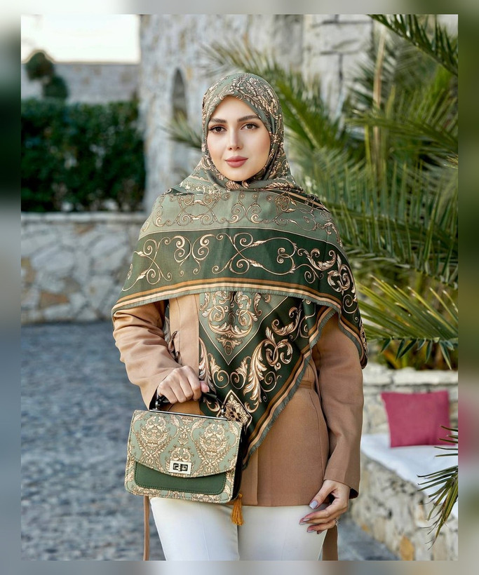 ست کیف و روسری طرح الیزابت – کیف کوچک