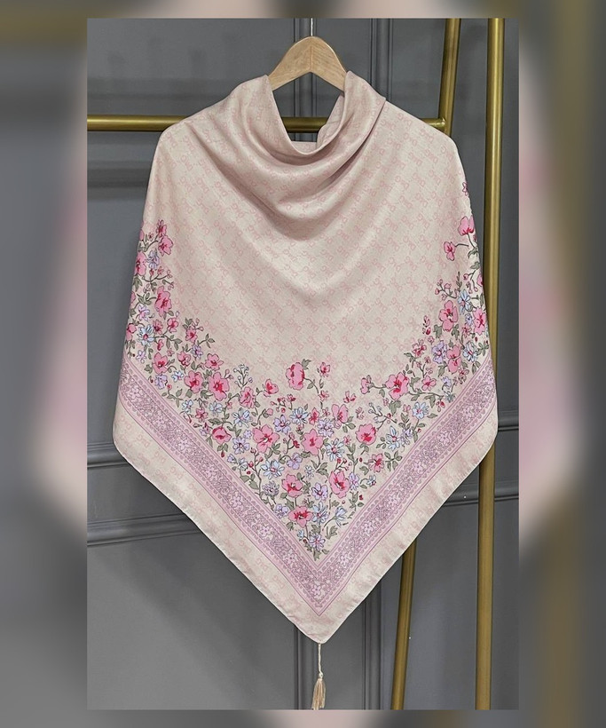 روسری نخ اسپان طرح گل دی اند جی قواره ۱۳۰