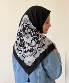 روسری سوپرنخ طرحدار قواره ۱۲۰ مدل 107951 رنگ طوسی 5