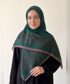 روسری سوپرنخ طرحدار قواره ۱۲۰ مدل 107962 رنگ طوسی 3