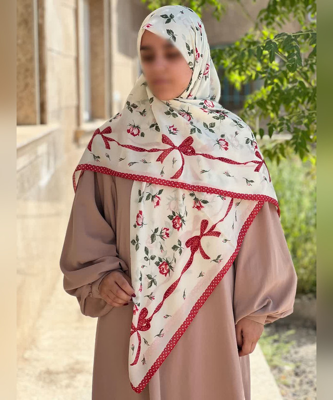 روسری کرپنخ طرحدار قواره ۱۴۰ رنگ چندرنگ