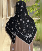 روسری کرپنخ طرحدار قواره ۱۴۰ رنگ چندرنگ