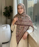روسری کرپنخ طرحدار قواره ۱۴۰ رنگ چندرنگ
