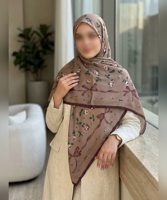 روسری کرپنخ طرحدار قواره ۱۴۰ رنگ چندرنگ