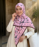روسری کرپنخ طرحدار قواره ۱۴۰ رنگ چندرنگ