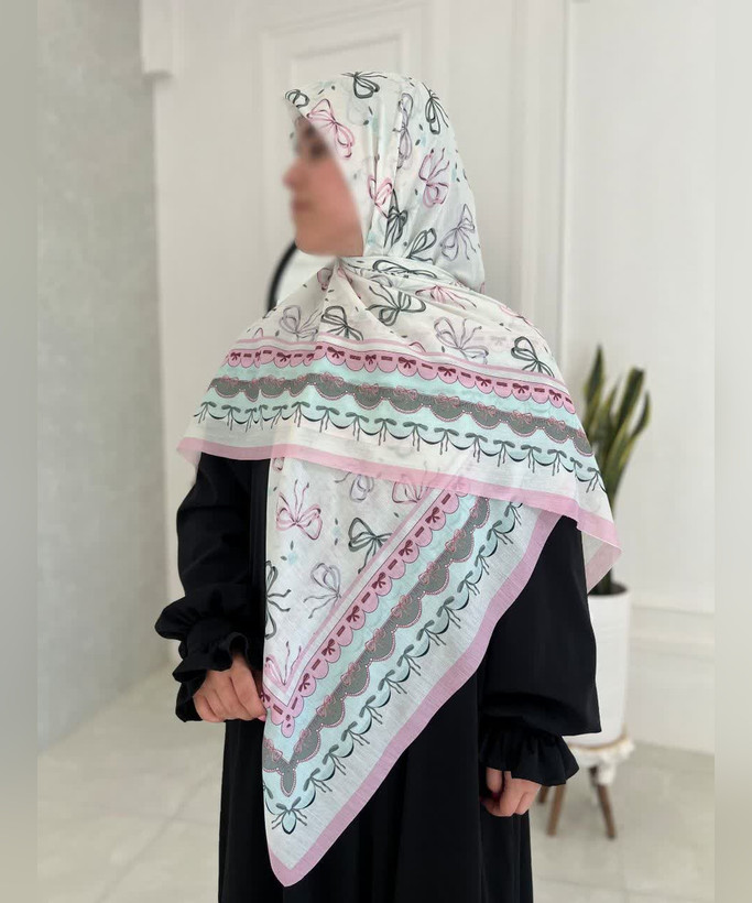 روسری سوپرنخ طرحدار قواره ۱۴۰ مدل دوم رنگ طوسی