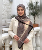 روسری سوپرنخ طرحدار قواره ۱۴۰ مدل دوم رنگ طوسی