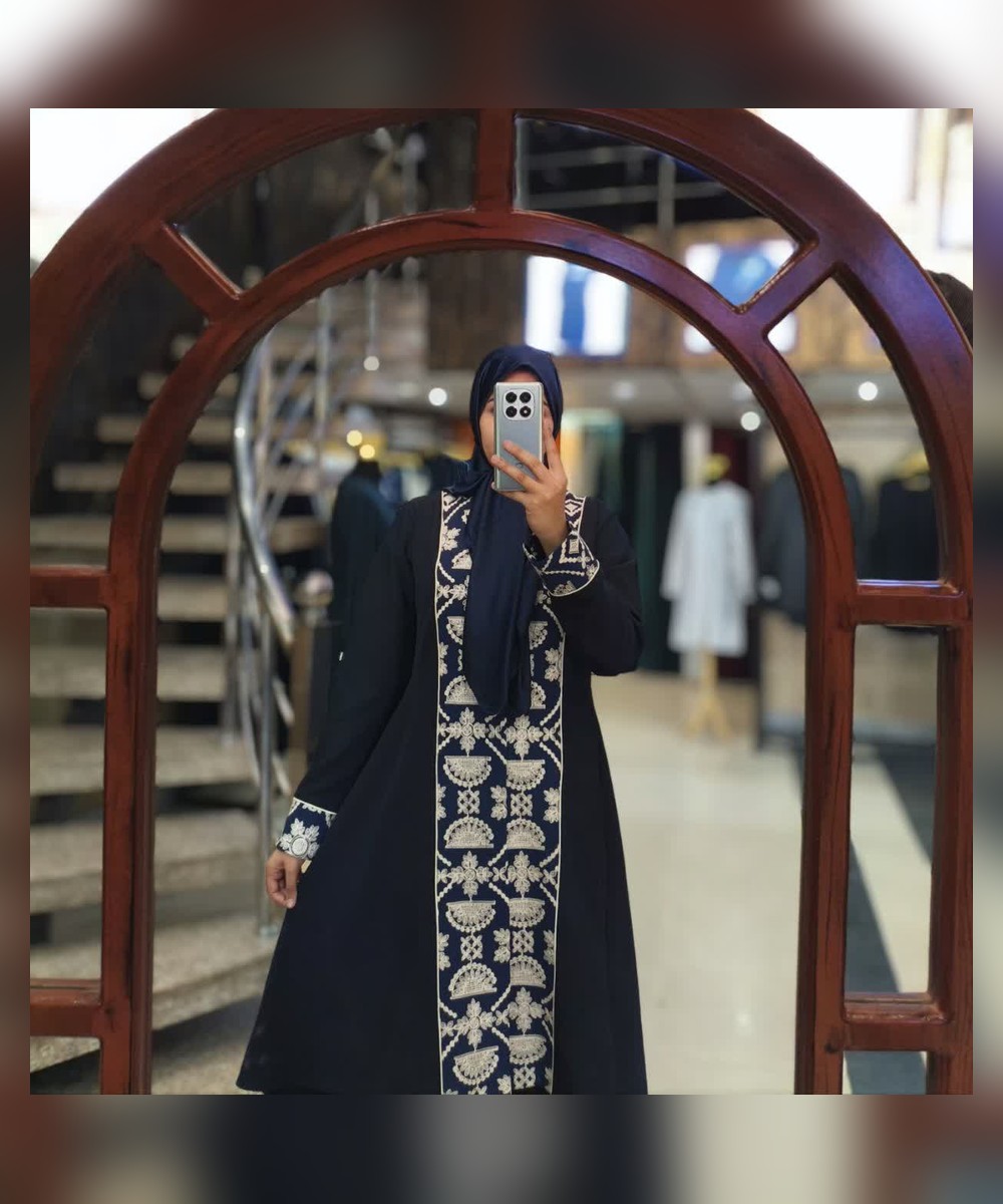 مانتو نسترن