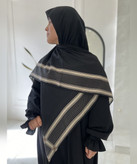 روسری سوپرنخ طرح مقاومت قواره ۱۴۰ - رنگ مشکی لیمویی - تصویر 1