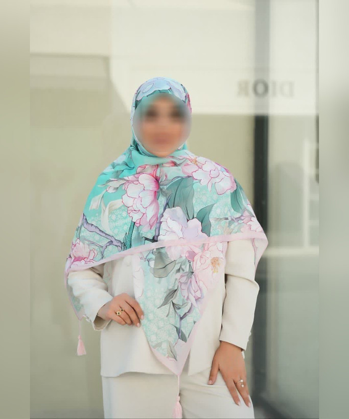 روسری کرپنخ طرح گلبرگ قواره ۱۴۰، سبز نعنایی