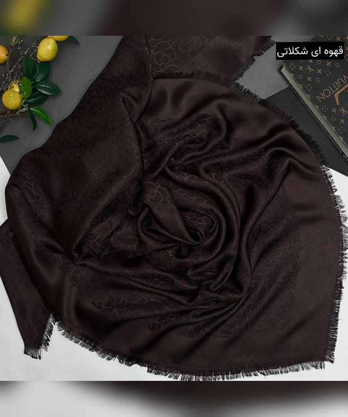 روسری نخ ابریشم ژاکارد طرح گل شانل قواره 135