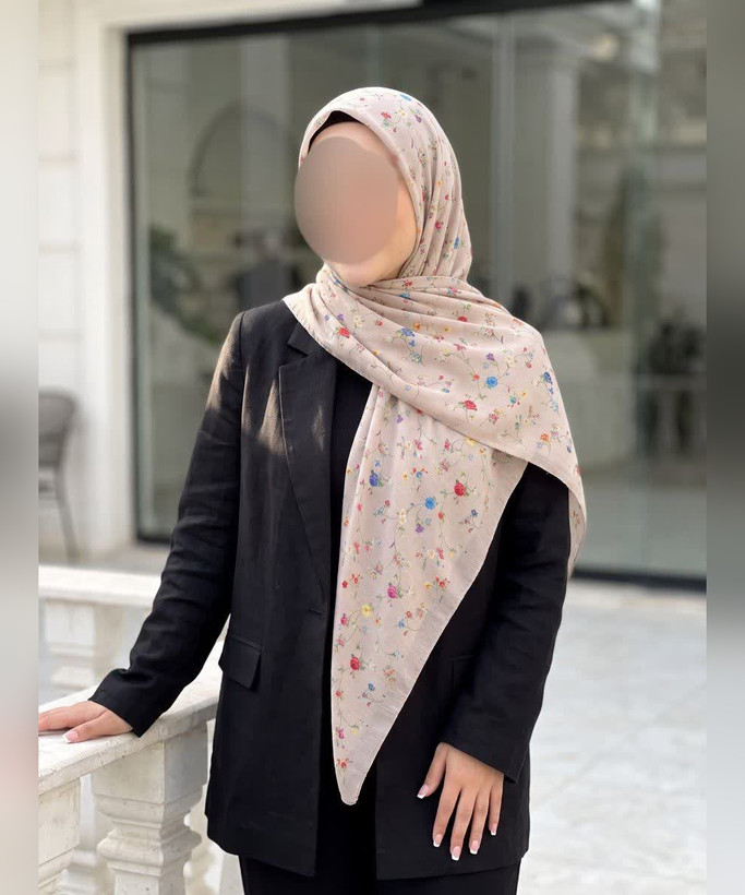 روسری نخی طرح بهارک قواره ۱۴۰