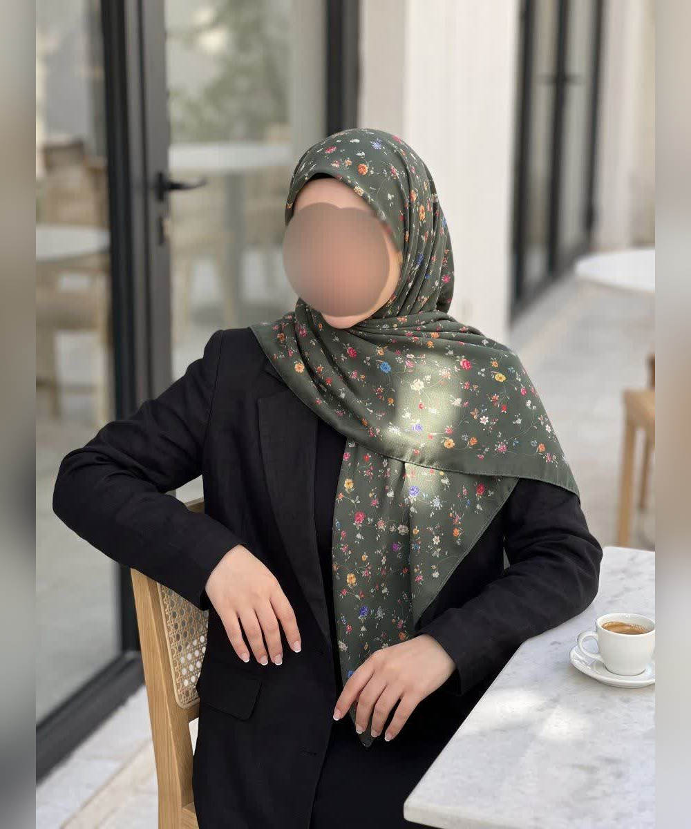 روسری نخی طرح بهارک قواره ۱۴۰