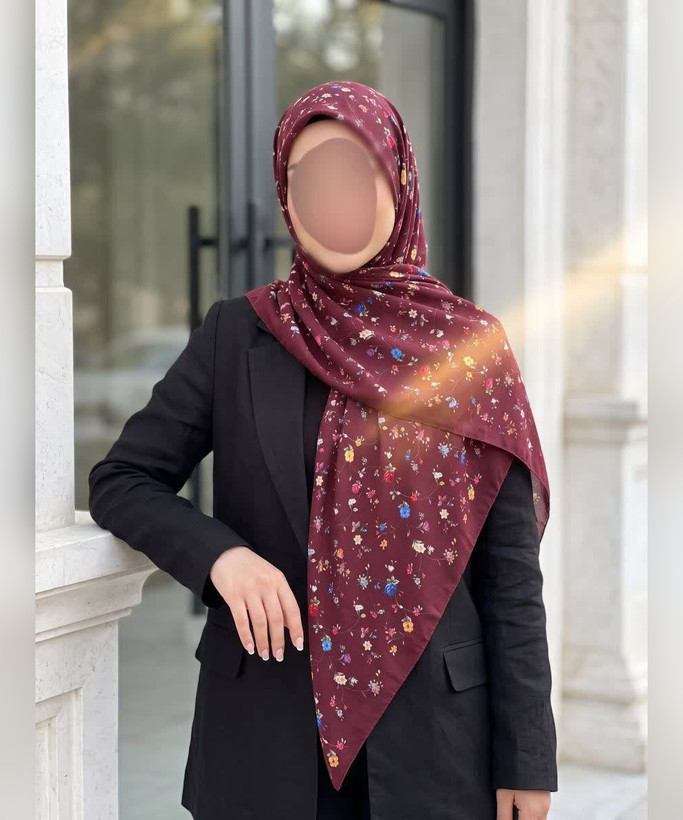 روسری نخی طرح بهارک قواره ۱۴۰