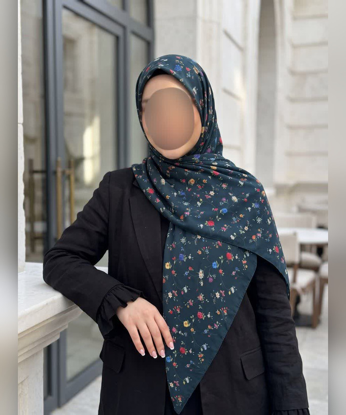 روسری نخی طرح بهارک قواره ۱۴۰