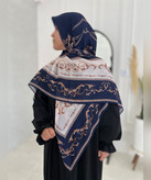 روسری کرپنخ طرح زرنگار قواره ۱۴۰