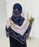 روسری کرپنخ طرح زرنگار قواره ۱۴۰