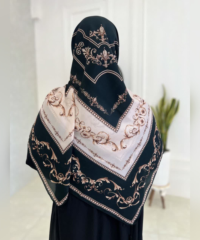 روسری کرپنخ طرح زرنگار قواره ۱۴۰