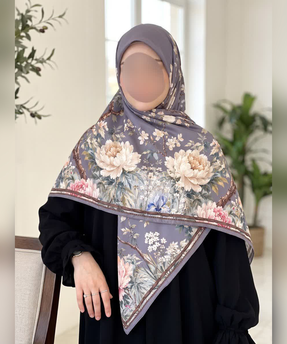 روسری ابریشم طرح گل صدپر قواره ۱۳۵