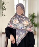 روسری ابریشم طرح گل صدپر قواره ۱۳۵