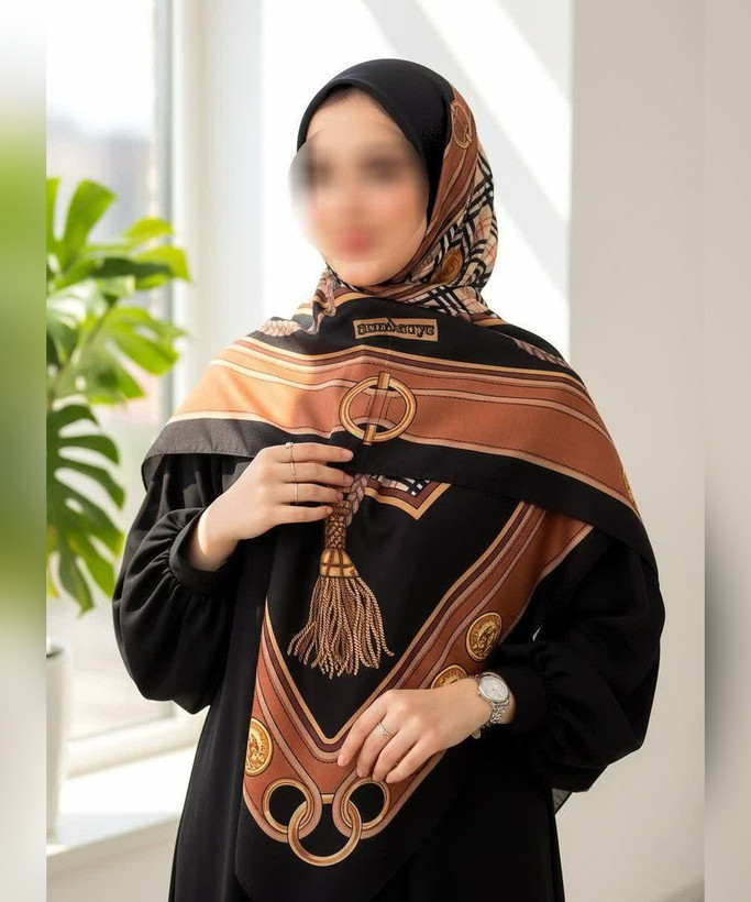 روسری سوپرکرپ طرح سگک و منگوله قواره ۱۴۰